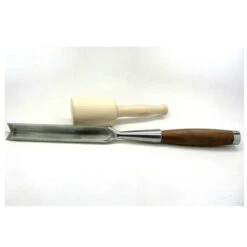 90 Degree Timber Corner Chisel And Mallet